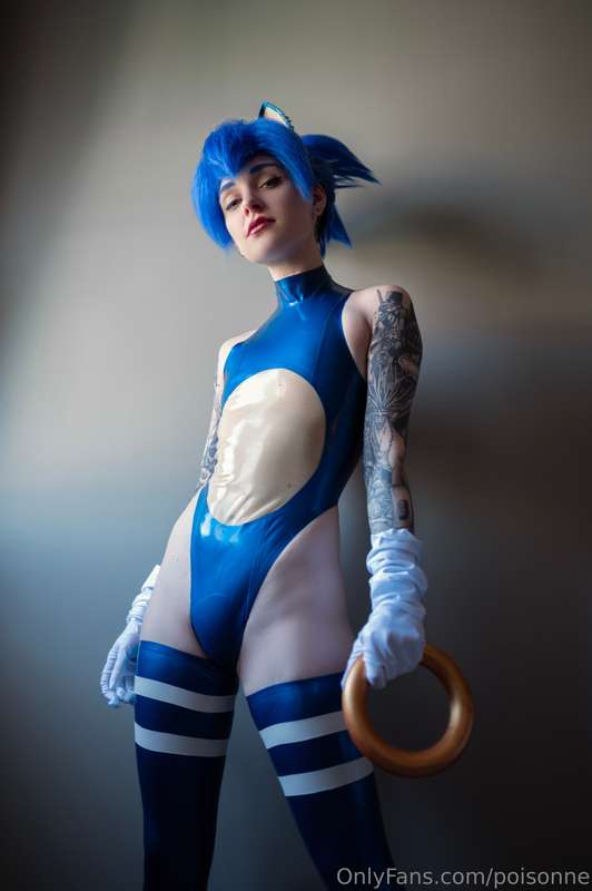 Can I edge your hog? I mean…. how do you like this little sn..