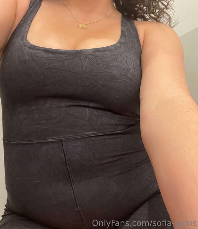 sofia-gains image #1