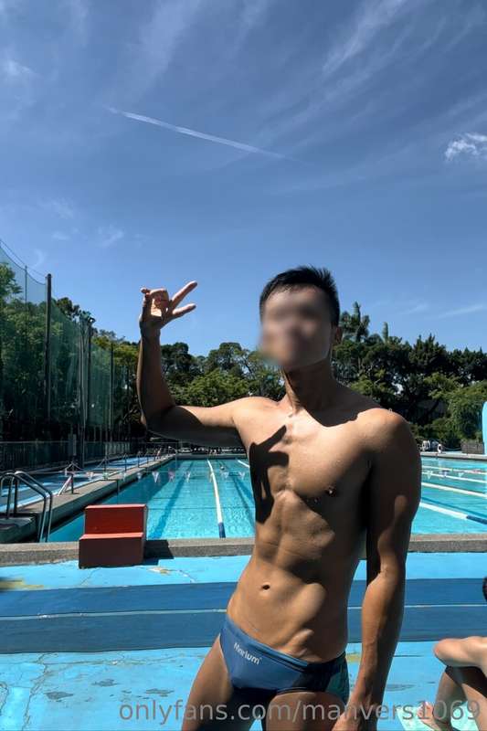 游泳季到了 嗨！