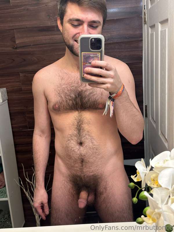 mrbuttoncb image #0