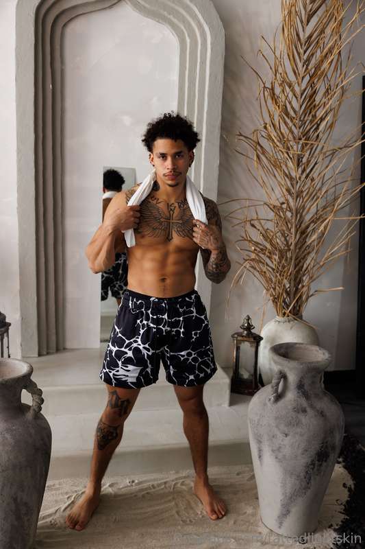 tattedlightskin
