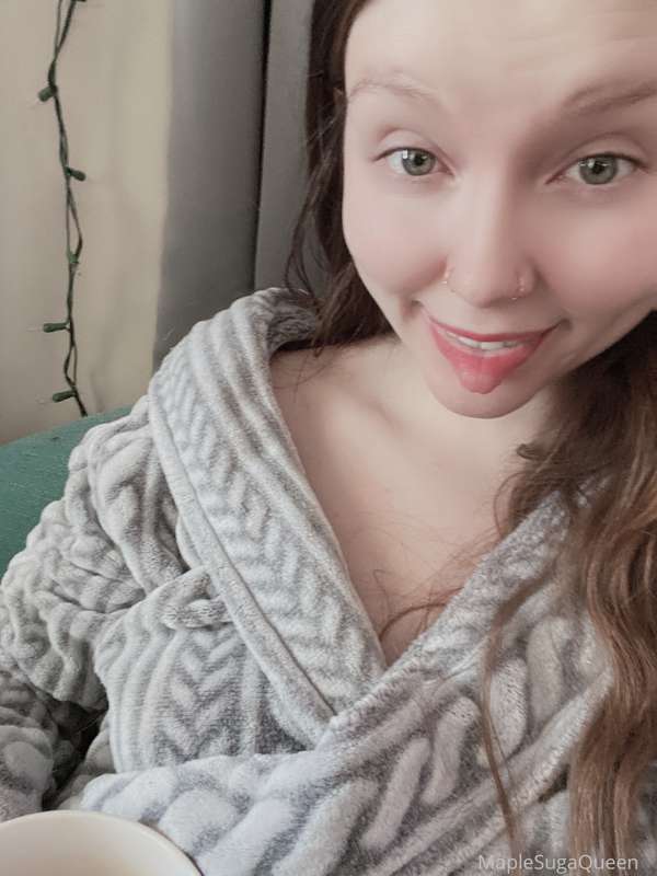 I’m still chilling this Sunday! Maybe do an hour live on str..