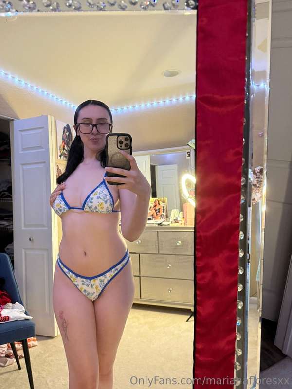 marianafloresxx