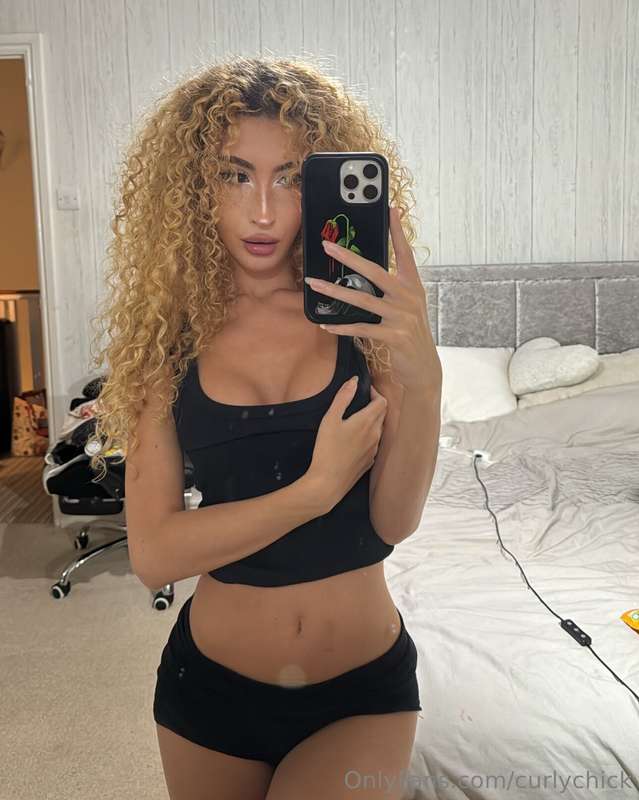 curlychick