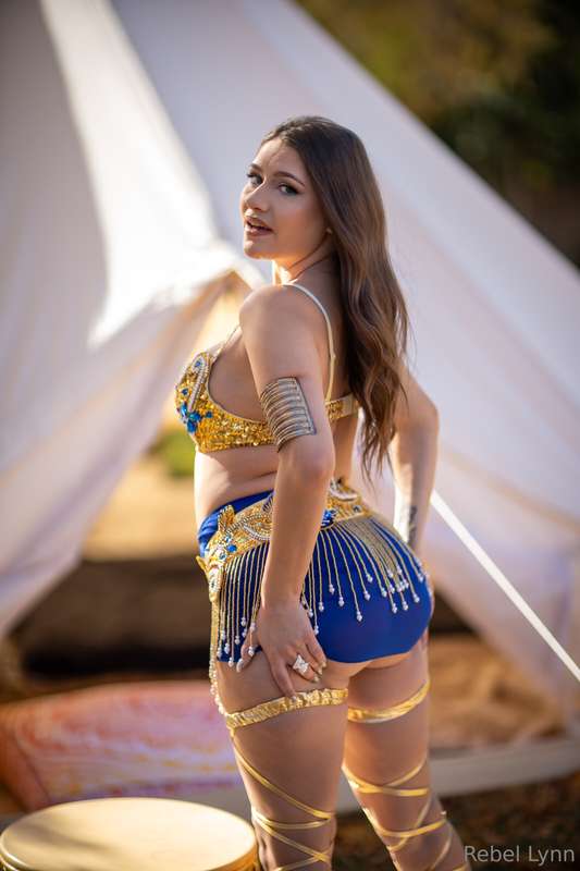 iamtherebellynn