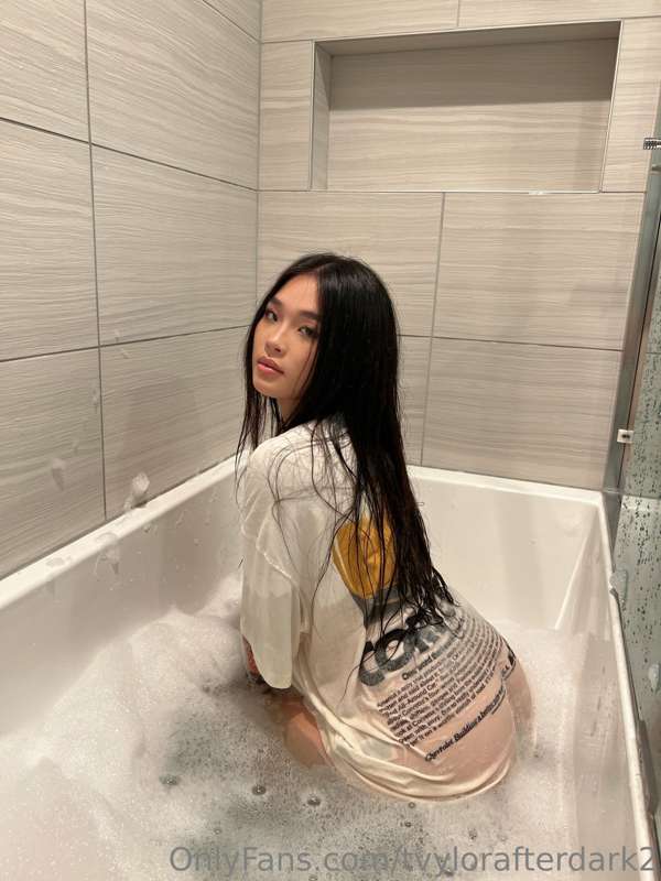 nhiafterdark2