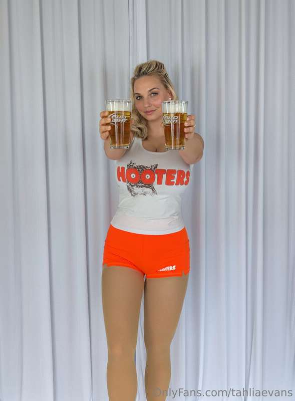 TahliaEvans