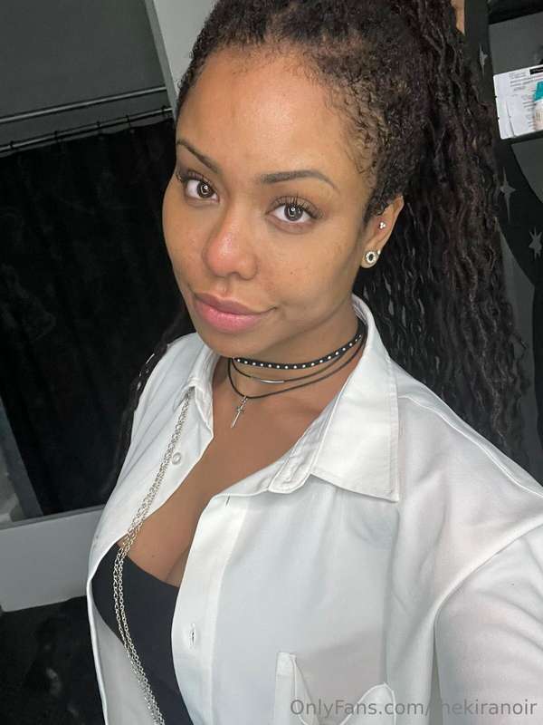 Foto 771 von Kira Noir auf Tocromo