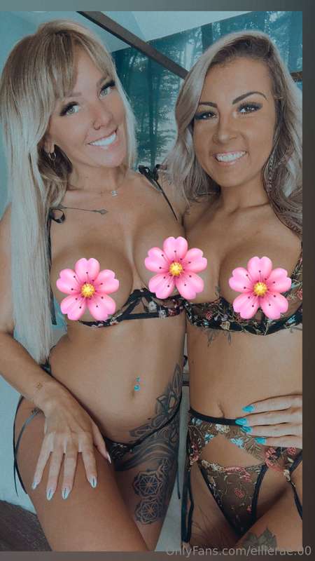 SWIPE LEFT!Girl On girl Strap On! ;) 7+ Minutes!
