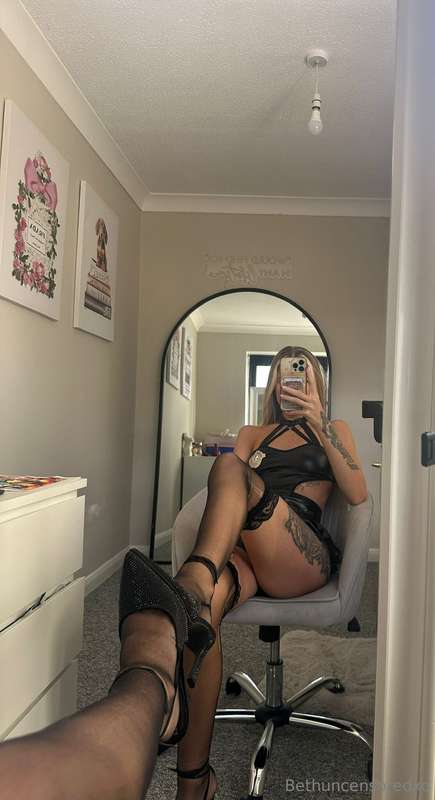 bethuncensoredxo
