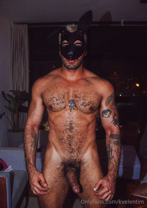 looking for someone to cover my hole 🐰🤭🐰