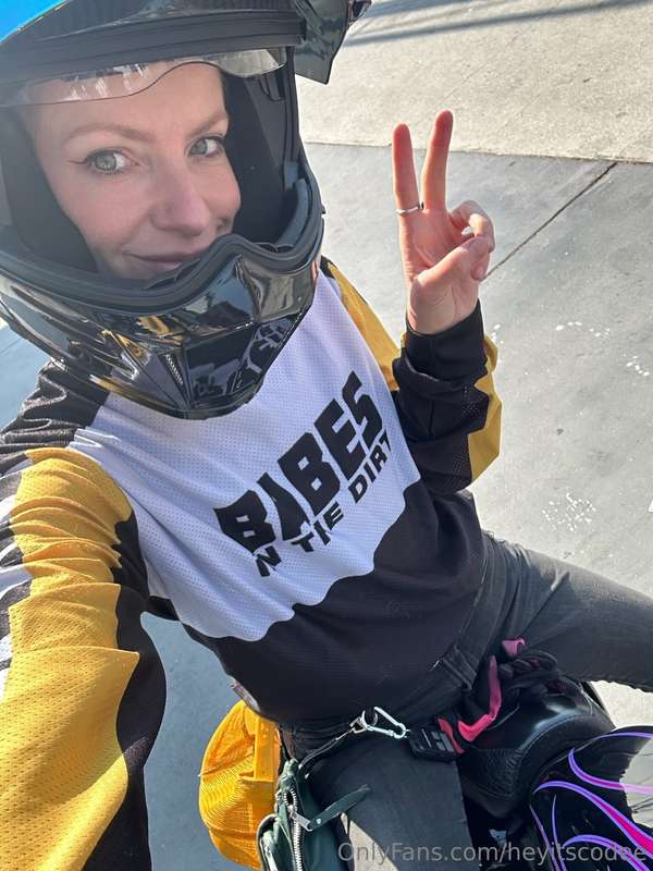 Where's your happy place? ✌🏼