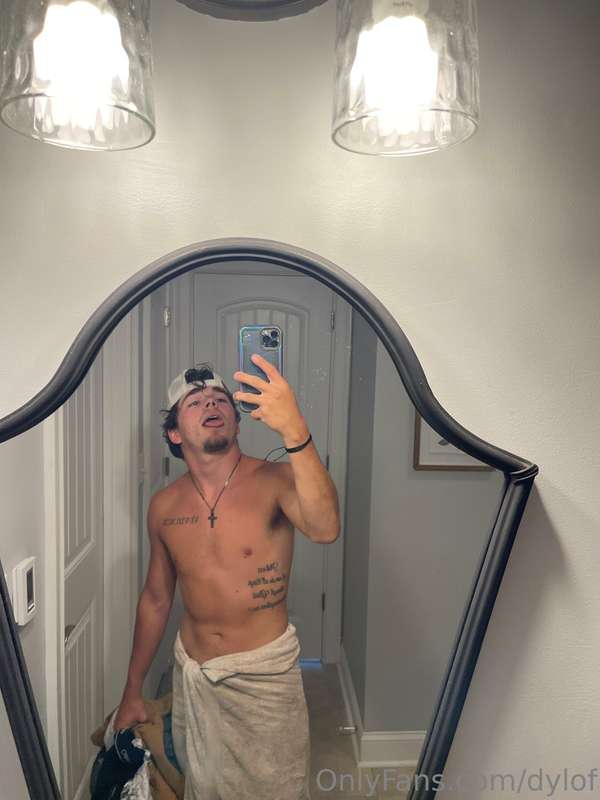 Good morningggg😍 go sub to VIP @dylvip   Onlyfans.com/dylvip