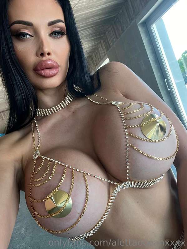 Photo 25 of Aletta Ocean on Tocromo