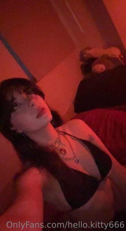 hello.kitty666 image #5