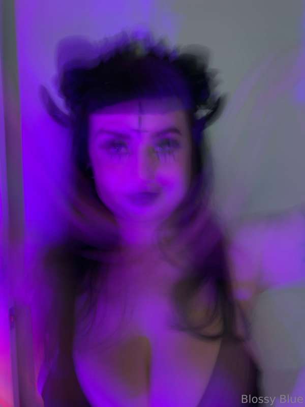 blossybluex image #1