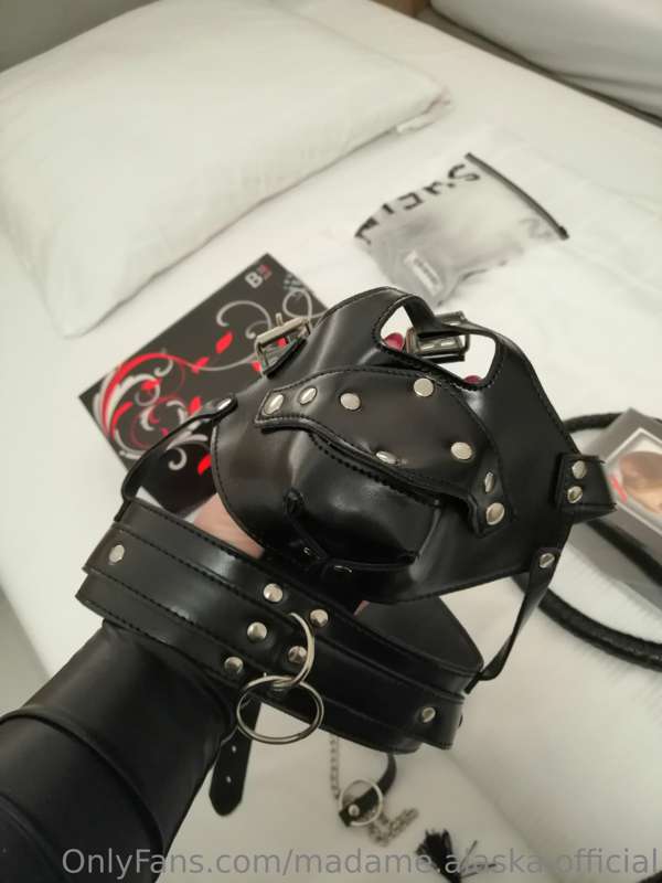 madame.alaska.official