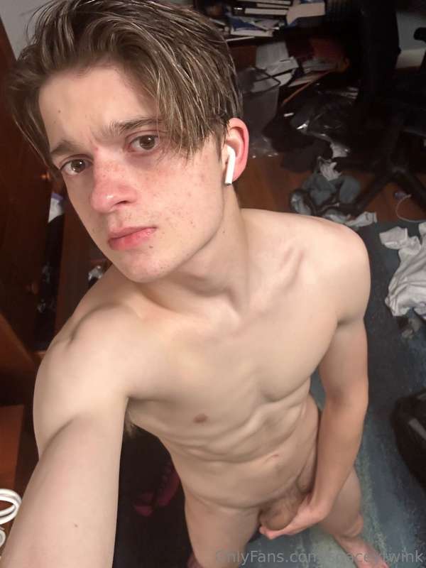 spaceytwink