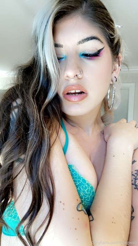 50% off on my VIP page ✨ https://onlyfans.com/gwendollxxx