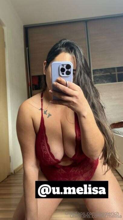 FREE to follow @u.melisa
Here is a very hot milf🥵
✔️ Sexting..