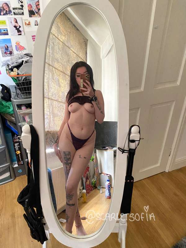 scarletsofia image #0