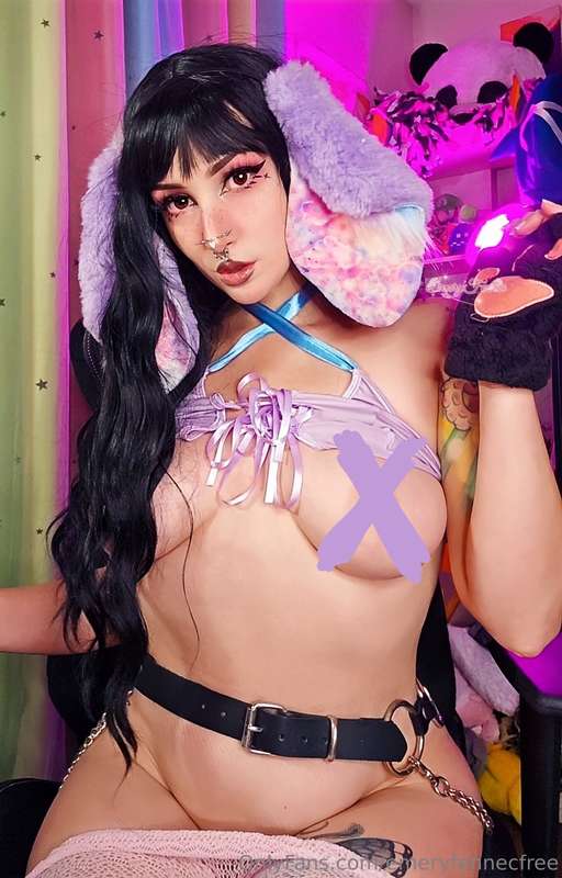 New 3 minute goth bunny girl video! Pussy soreads/mushroom v..