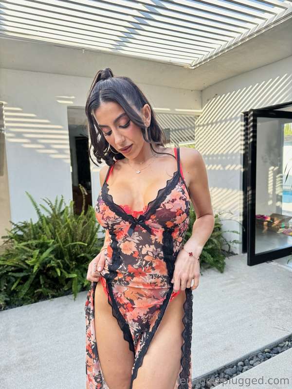 lenatheplug image #0