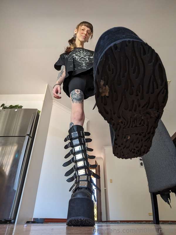 Are you scared of my big boots..?