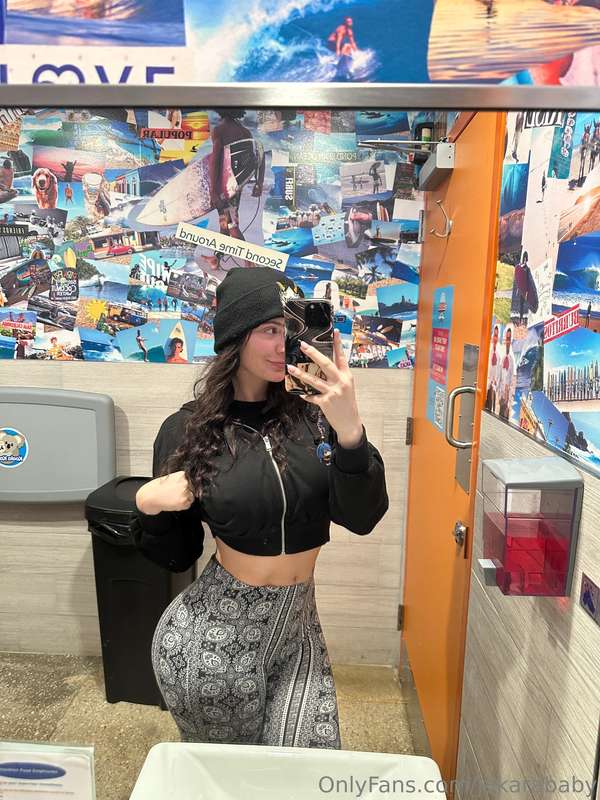 guess what im not wearing under this hoodie 👀