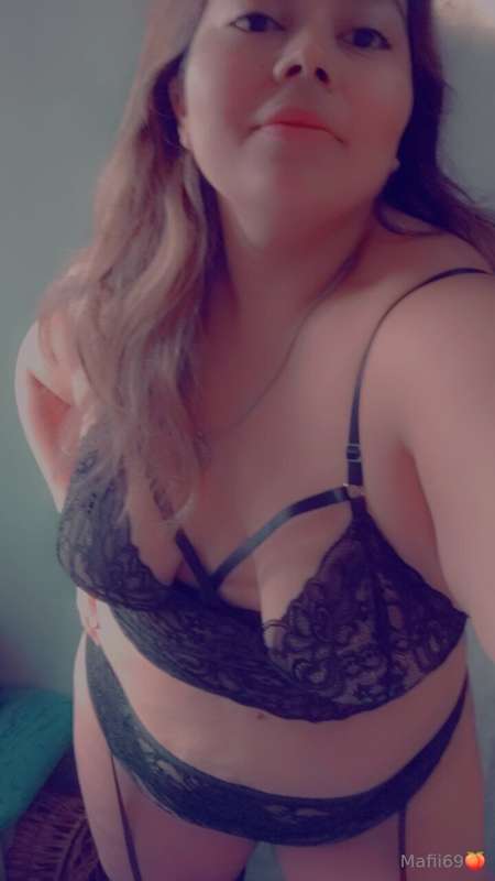 Come tell me a secret and I'll tell you one back... 