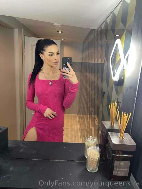 yourqueenkira