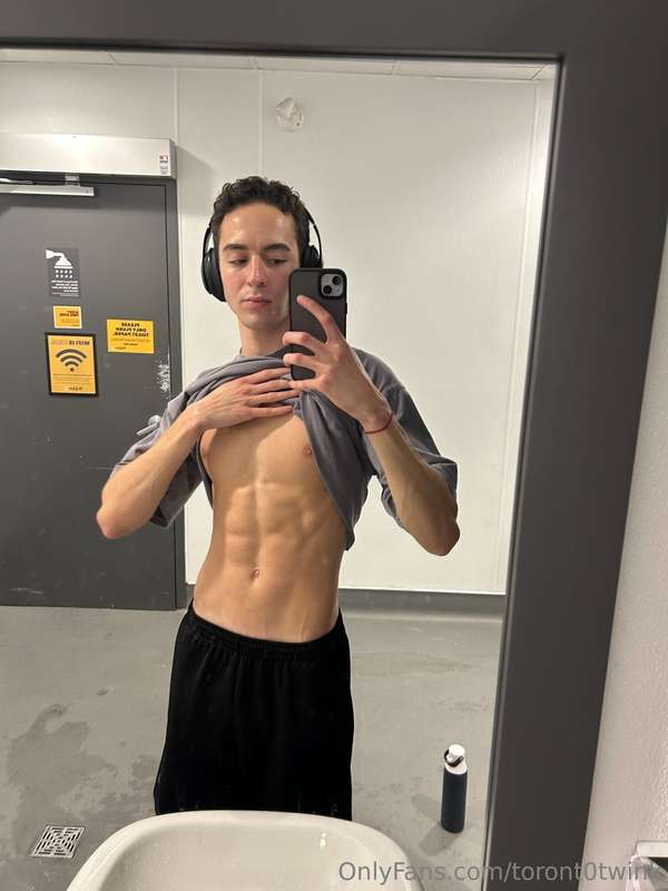 rate my abs ;)