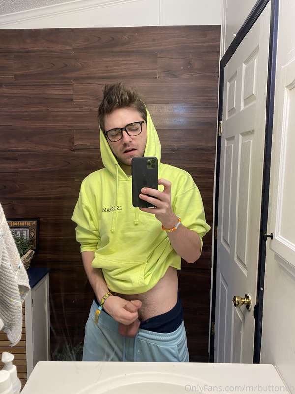 mrbuttoncb image #1