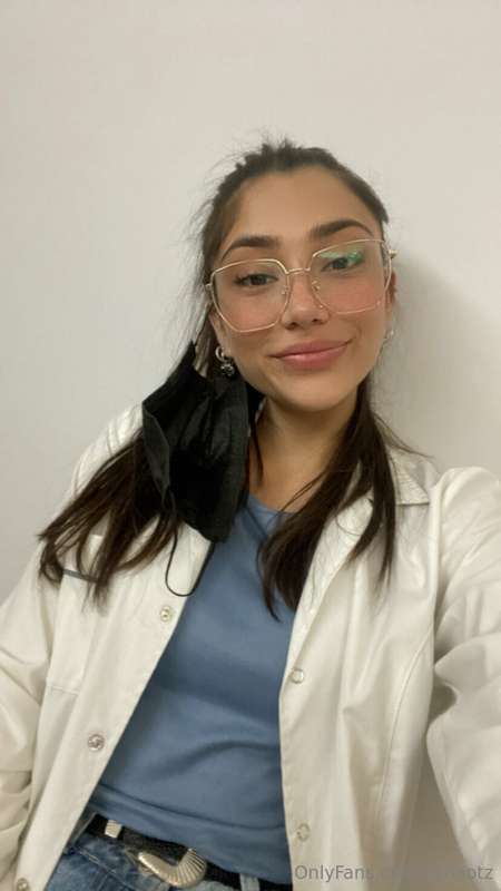 🤓