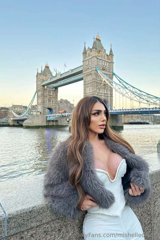 mishelleoficial