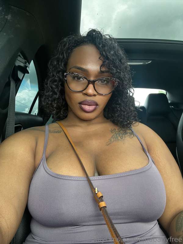 Like if you wanna suck my boobs check dms baby 