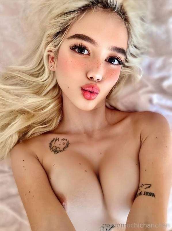 🎁FREE ONLY FIRST 30 SUBS🎁 HORNY VIRGIN ANGEL @mochichanchan ..