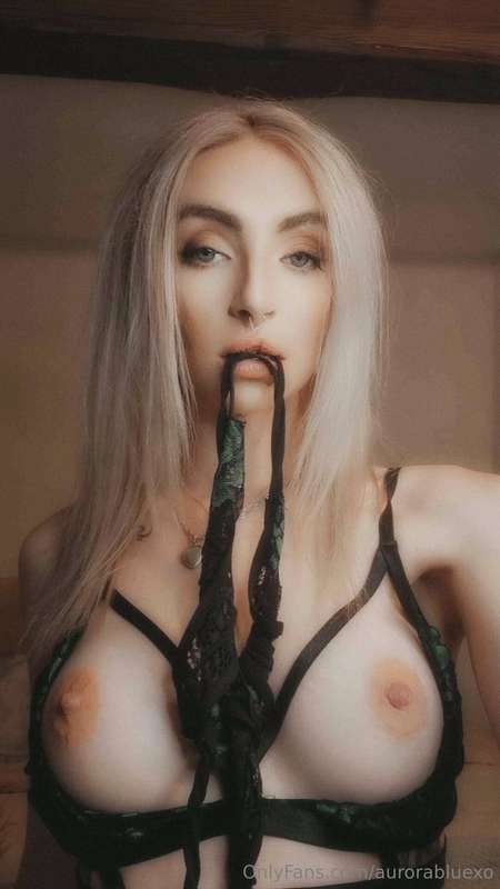 aurorabluexo