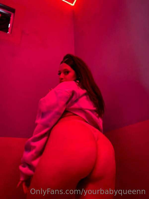 yourbabyqueenn