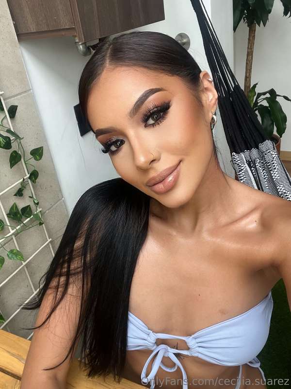 You couldn’t look away if you tried 👁️‍🗨️😏