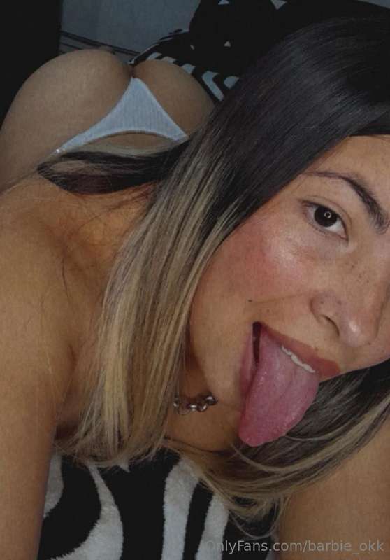 @CHELITA23_OKHousewife By Day 👩‍🍳 Spicy Content Creator And ..