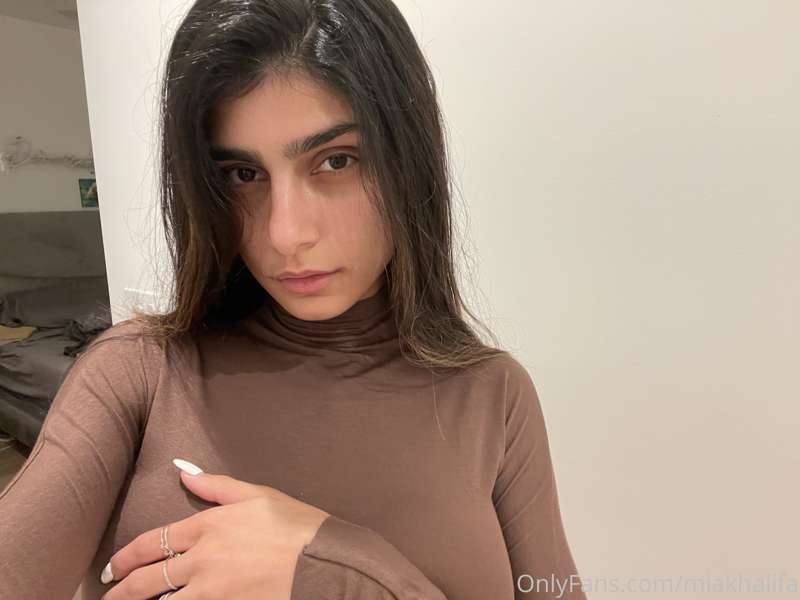 Foto 144 de Mia Khalifa en Tocromo