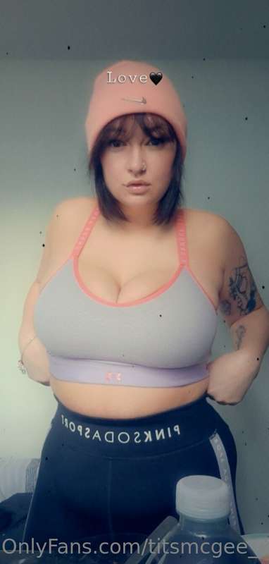 😘