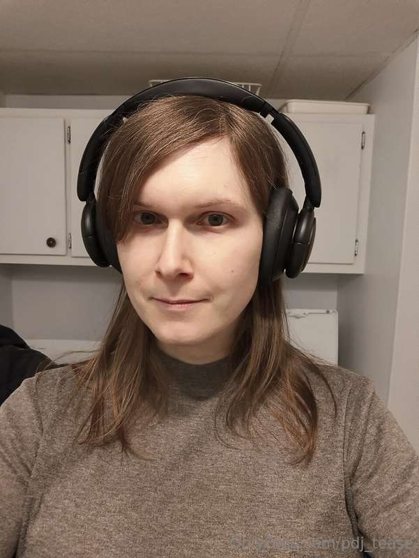 SFW gamer girl dump Sunday!