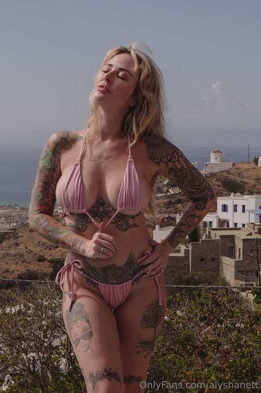my favorite teeny tiny bikini 