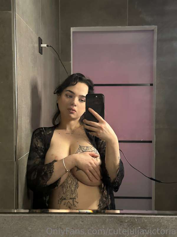 cutejuliavictoria