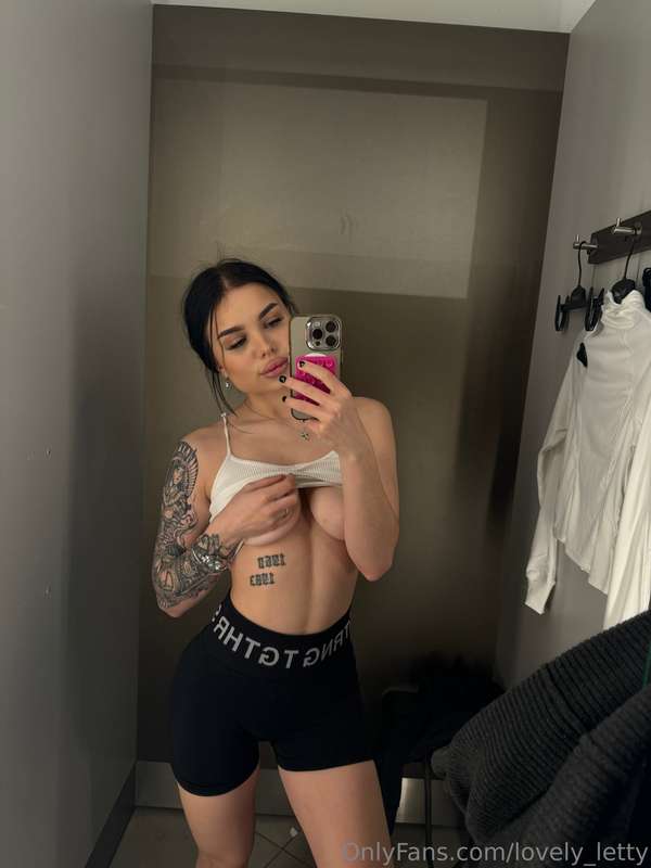 lovely_letty