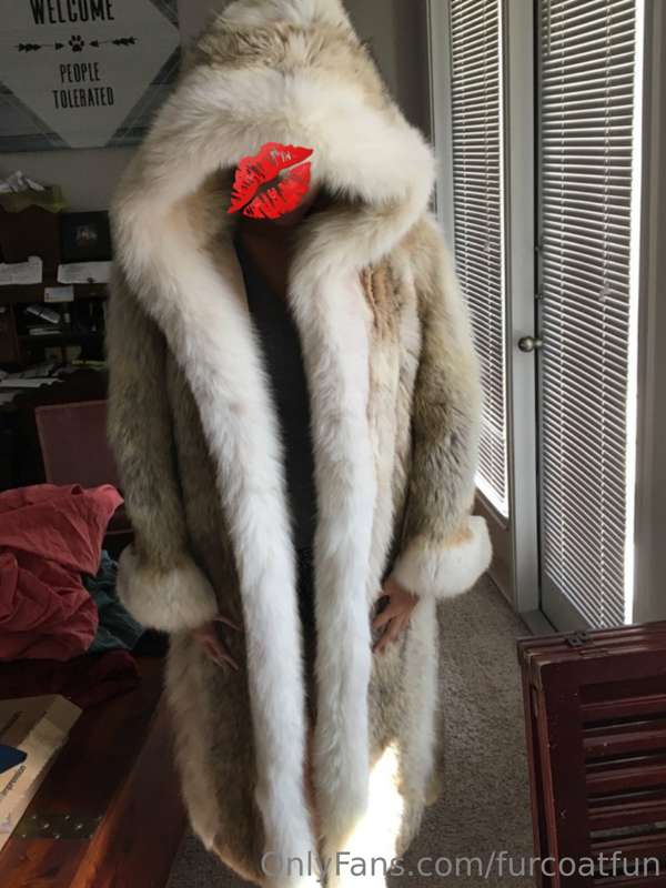 I love the warmth of fur around my neck as I suck your cock!..