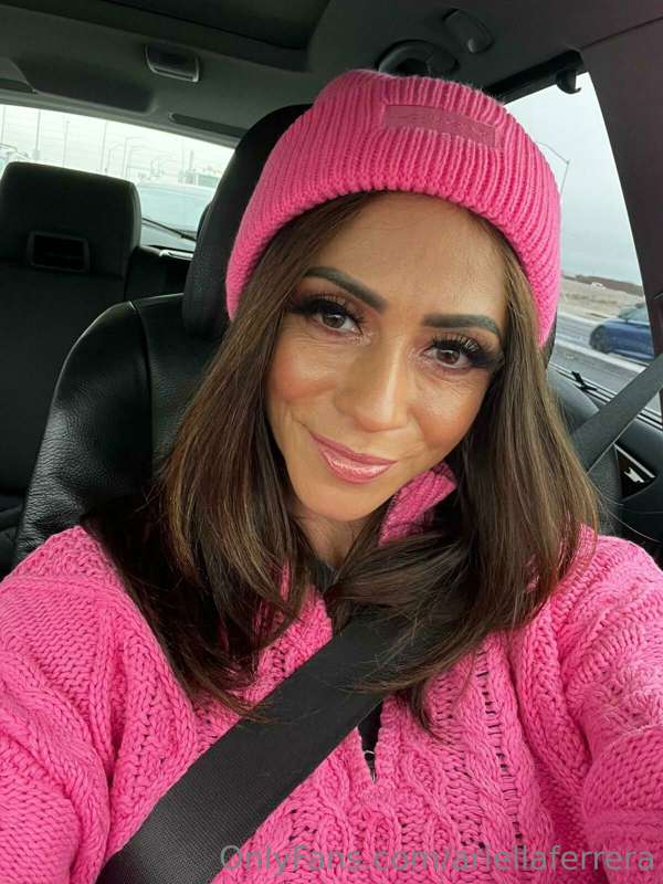 Foto 334 de Ariella Ferrera en Tocromo