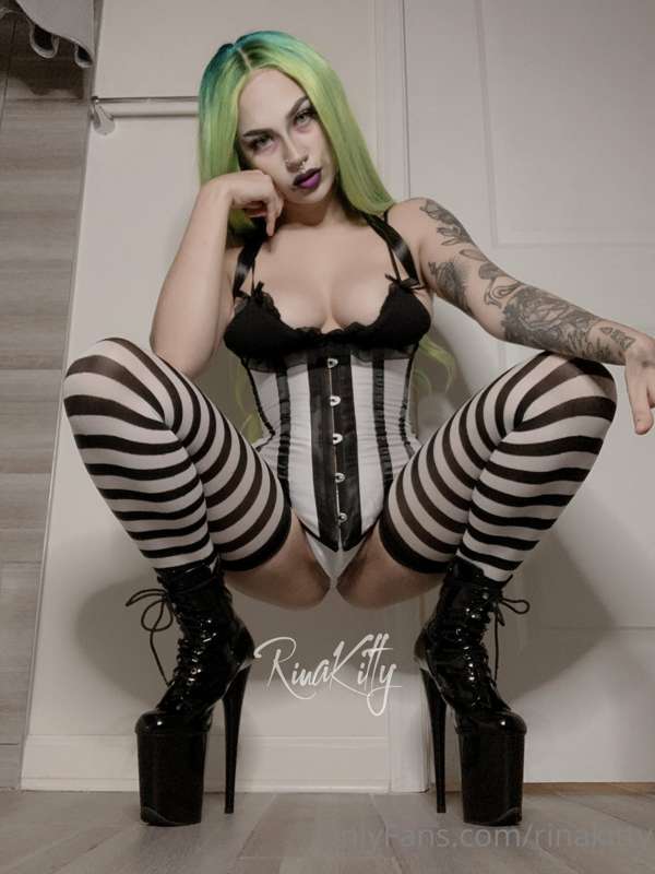 rinakitty image #3